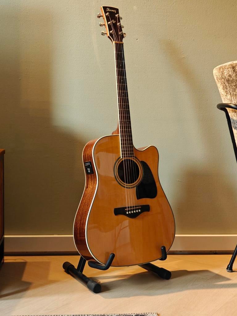 Zeer mooie Ibanez Elektrisch Akoestische gitaar, Ophalen, Zo goed als nieuw, Western- of Steelstringgitaar, Met (piezo-)element