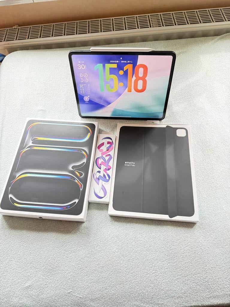 Ipad pro 13 inch m4, Computers en Software, Apple iPads, Ophalen of Verzenden, Zo goed als nieuw, Zwart, Apple iPad