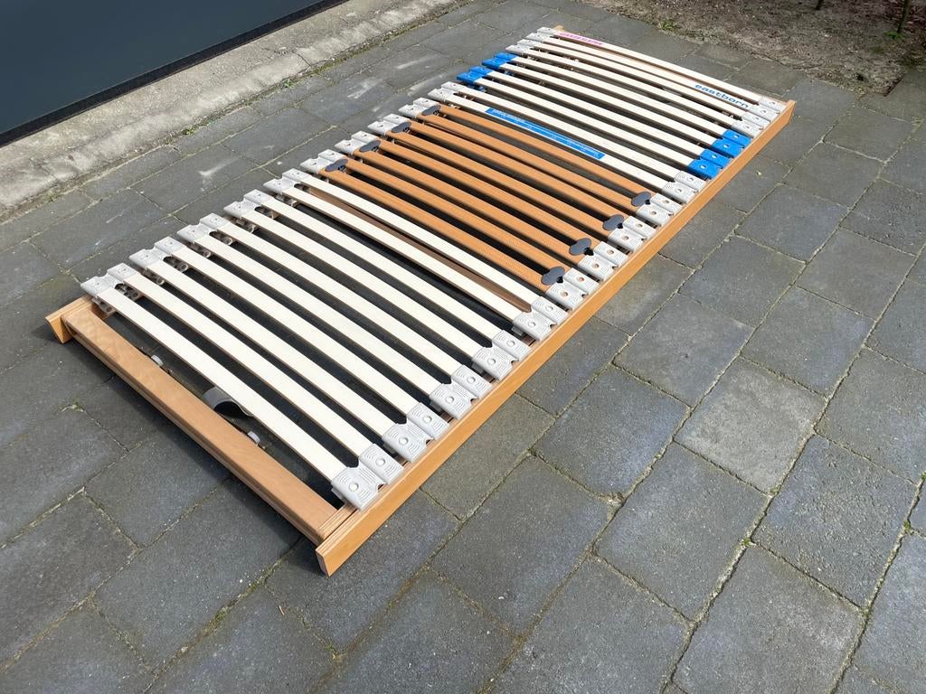 Verstelbare lattenbodem, Huis en Inrichting, Slaapkamer | Matrassen en Bedbodems, Ophalen, Gebruikt, 90 cm, Eenpersoons