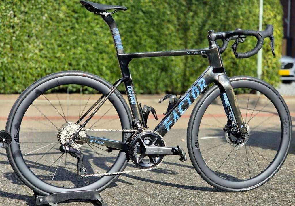 Factor Ostro VAM Flickr (56) - Shimano Ultegra Di2 12s, Carbon, Heren, Meer dan 20 versnellingen, 53 tot 57 cm