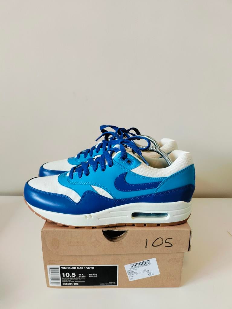 Nike Air Max 1 VNTG Hyper Blue 42.5, Kleding | Heren, Schoenen, Blauw, Nike, Nieuw, Ophalen of Verzenden