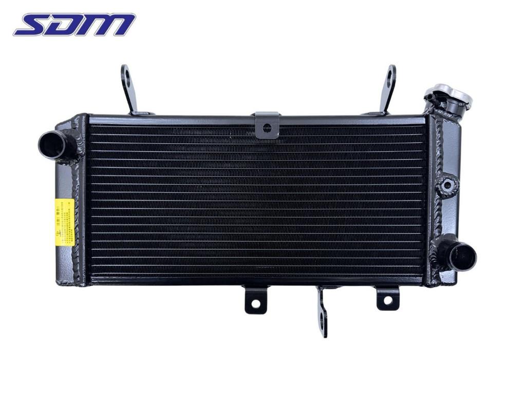 RADIATEUR SV 650 2019-2020 (SV650 CX12) (17710-18K00), Dhr. S. di Majo, Nieuw, Info@cama-motorparts.nl, P.J. Troelstraweg 8 8
3144 CX  MAASSLUIS, NL