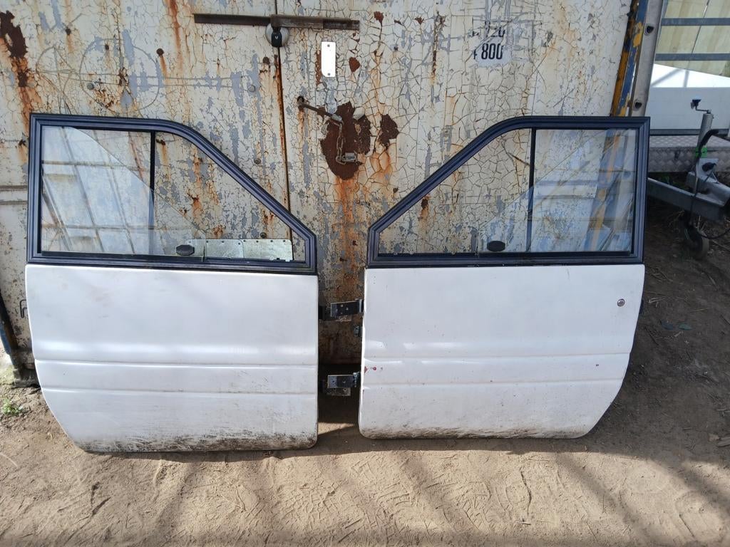 Linker en rechter deur canta, Ophalen, Voor, Deur