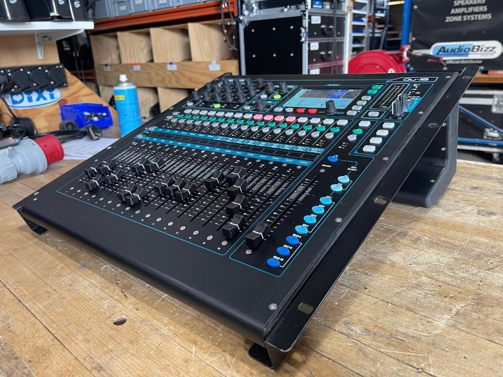 Allen & Heath Qu-16 met 19 inch profiel, Muziek en Instrumenten, Ophalen, Gebruikt, 10 tot 20 kanalen, Microfooningang
