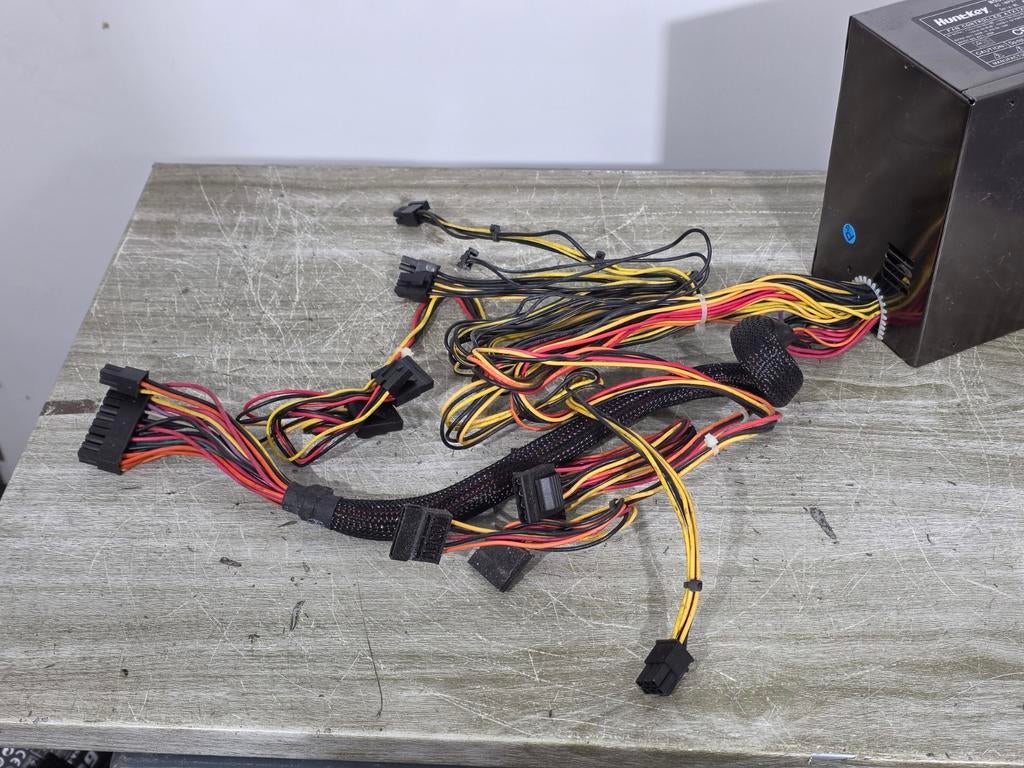 Huntkey 600w max voeding psu power supply hk600-53ap, Ophalen of Verzenden, Gebruikt