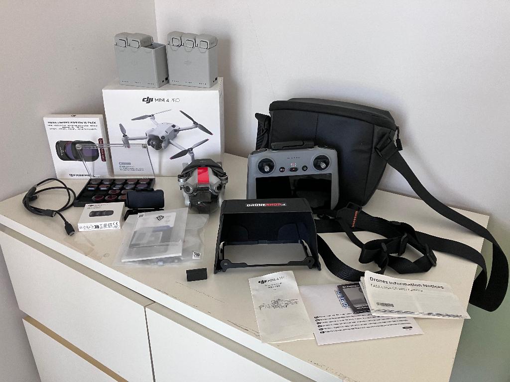 DJI Mini 4 Pro, Audio, Tv en Foto, Drones, Zo goed als nieuw, Professionele drone, Topkwaliteit, DJI, Minder dan 250 gram, 30 tot 45 minuten
