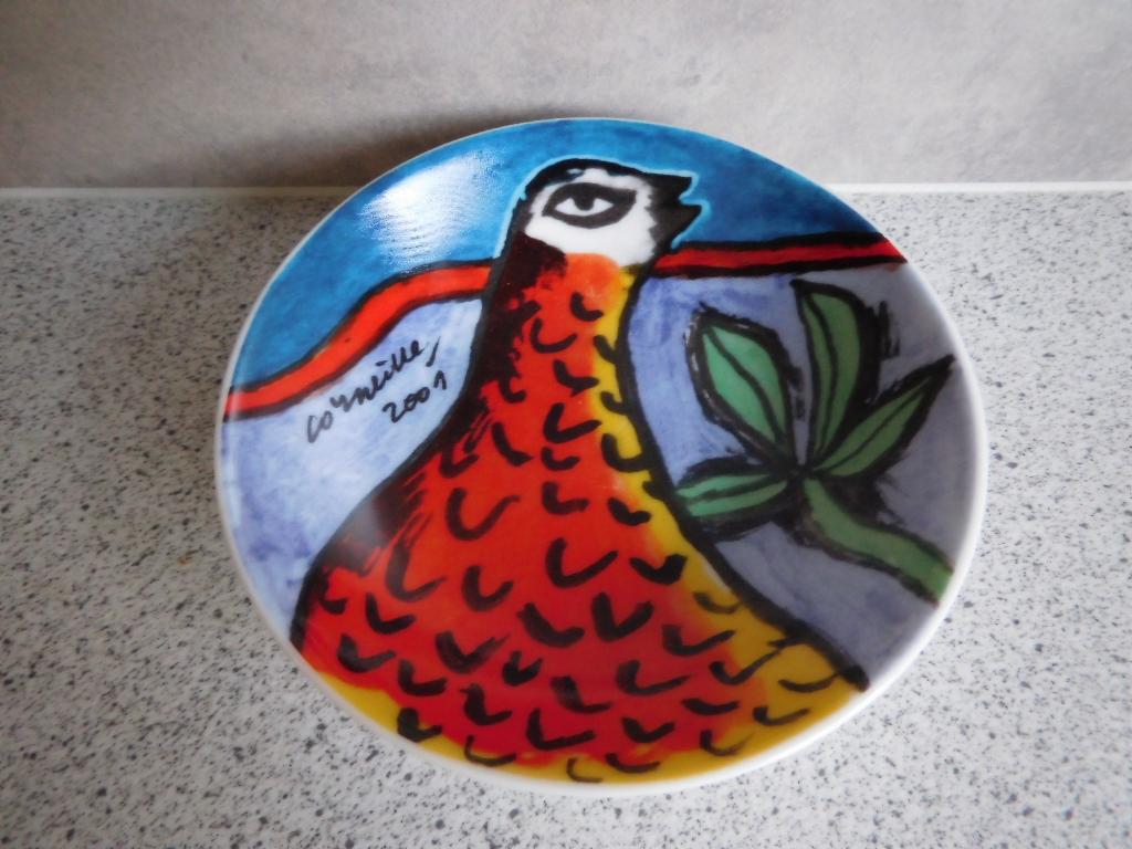Diep bord 12 cm. Fazant 2001 Rood Corneille, Ophalen of Verzenden, Zo goed als nieuw, Bord(en), Overige stijlen