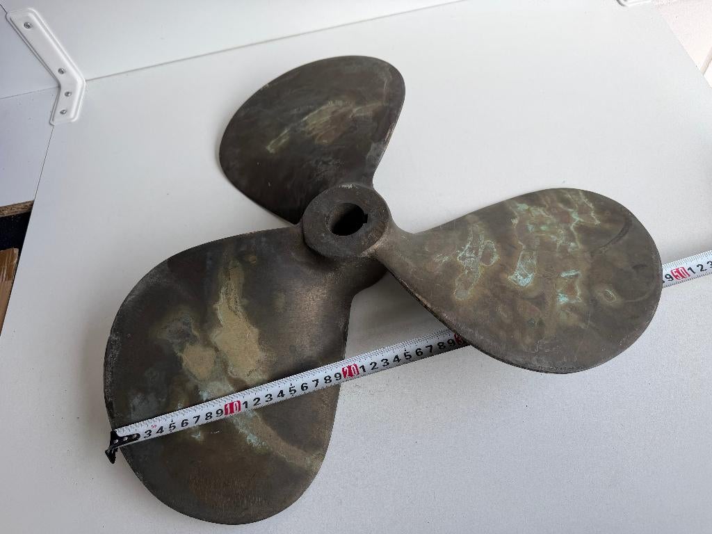 Bronzen schroef V 21 x 15, Watersport en Boten, Ophalen of Verzenden, Gebruikt, Motor en Techniek