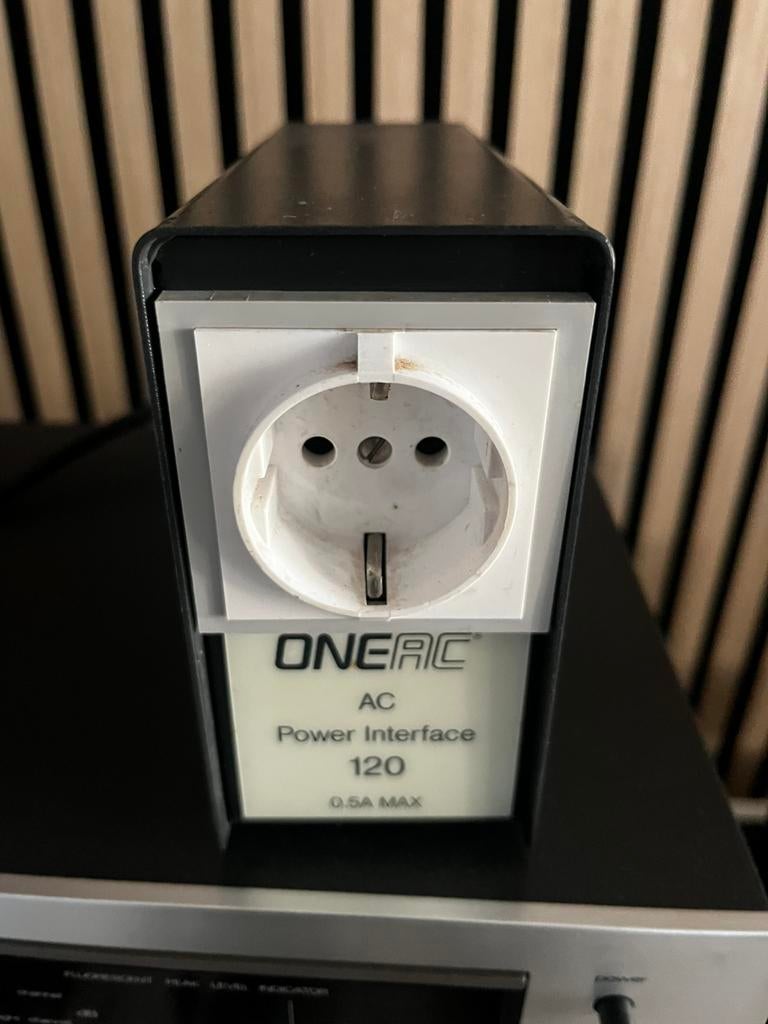 Oneac power interface 120( netfilter), Audio, Tv en Foto, Ophalen, Zo goed als nieuw
