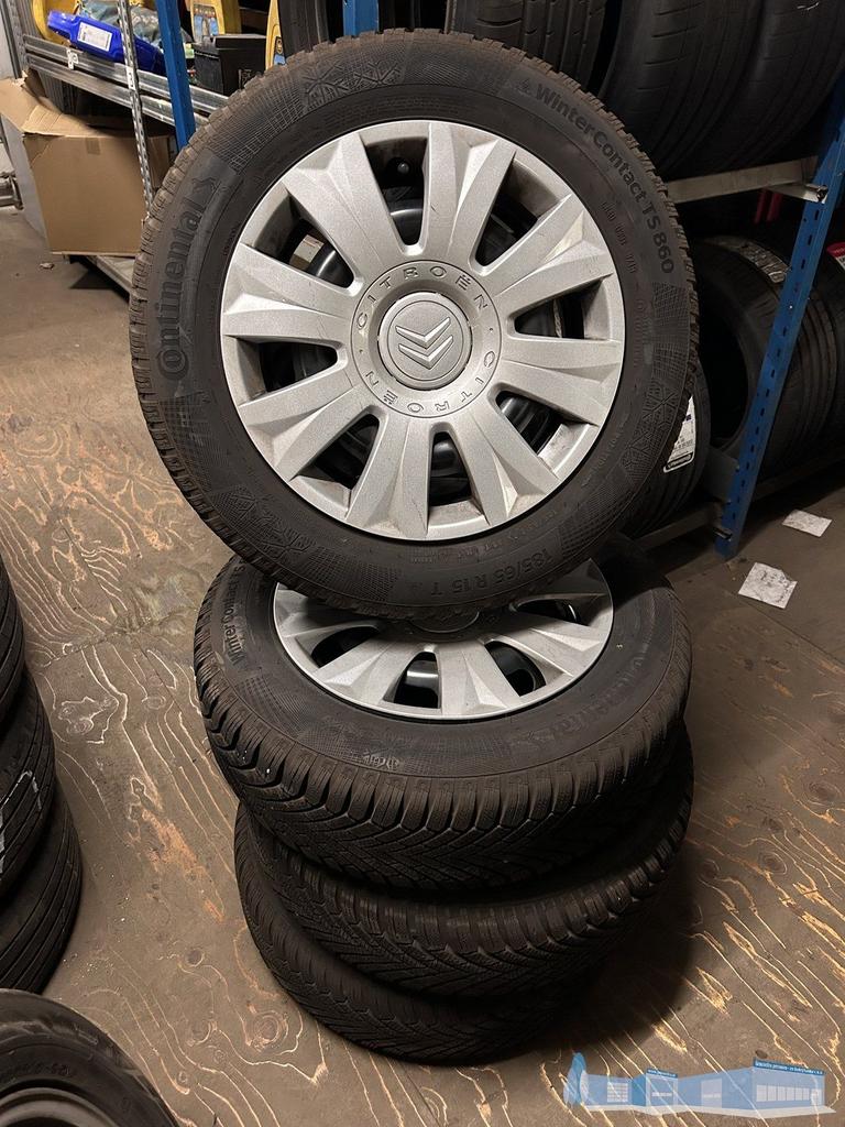Mooie winterbanden geschikt voor Citroën C3 vanaf bouwjaar 2, Gebruikt, 15 inch, -, -