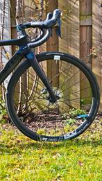 Pinarello Dogma F10 Disc – Ultegra – DT Swiss wielset 32 mm, Carbon, Zo goed als nieuw, Meer dan 20 versnellingen, Ophalen