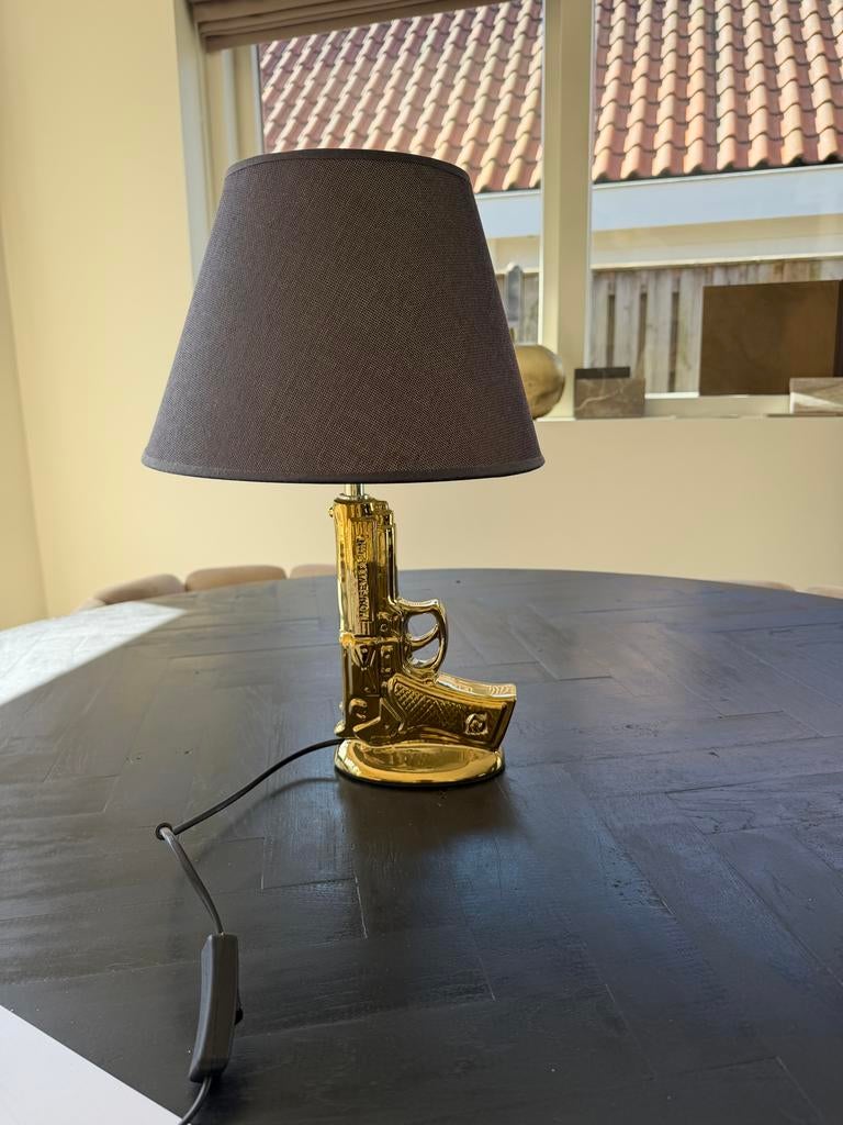 Gouden lamp met pistool voet, Ophalen, Gebruikt
