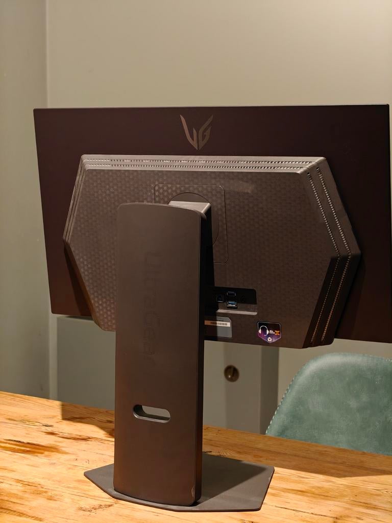 LG UltraGear WOLED - 2560x1440 - 480Hz, IPS, 101 t/m 150 Hz, Zo goed als nieuw, Quad HD (2K)