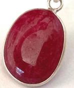 Mooie ketting met prachtige ovale Robijn ketting hanger, Verzenden, Nieuw, Steen of Mineraal, Met edelsteen