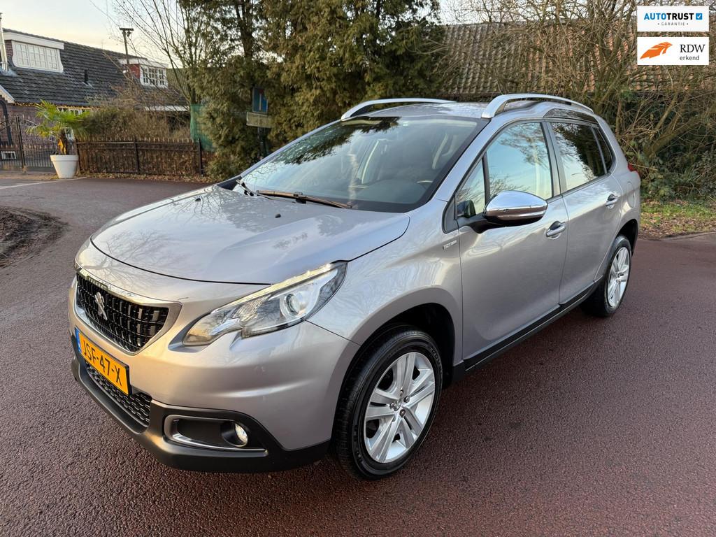 Peugeot 2008 1.2 PureTech Active Airco / Navigatie / PDC / A, Voorwielaandrijving, Gebruikt, Euro 6, 1199 cc