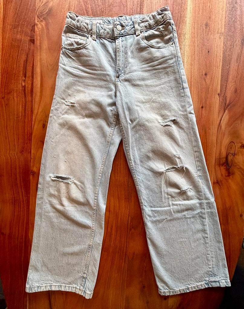Lichtblauwe destroyed jeans Zara, maat 156, Kinderen en Baby's, Kinderkleding | Maat 158, Ophalen of Verzenden, Gebruikt, Meisje