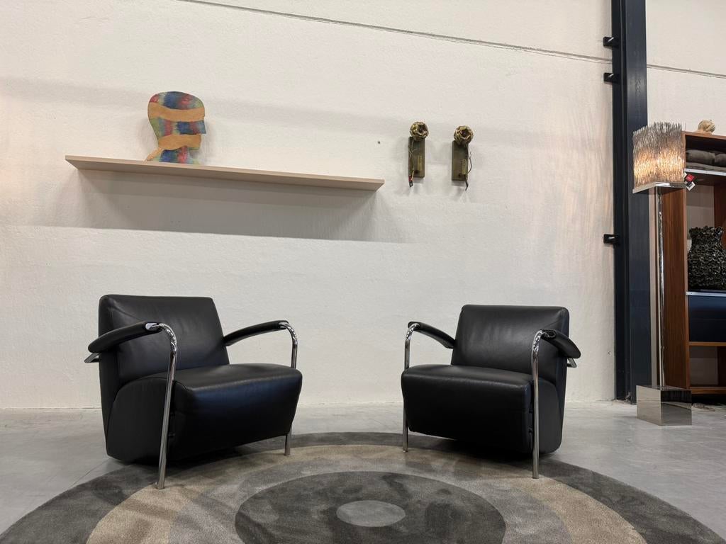 2 Leolux Scylla fauteuil zwart leer Design stoel