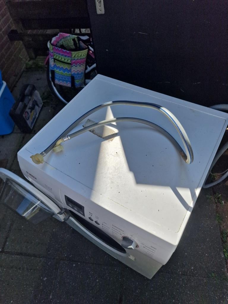 GRATIS Bosch Wasmachine - Onderdelen of reparatie, Witgoed en Apparatuur, Ophalen of Verzenden, Voorlader, Niet werkend, 85 tot 90 cm