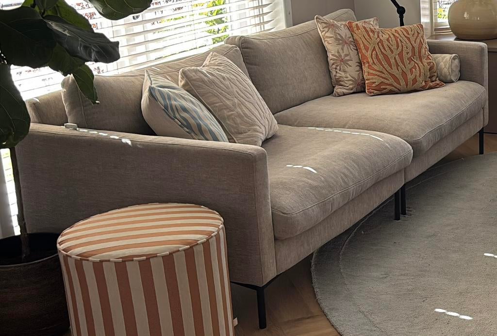 Zuiver 3-zitsbank latte gebruikt, Ophalen, Gebruikt