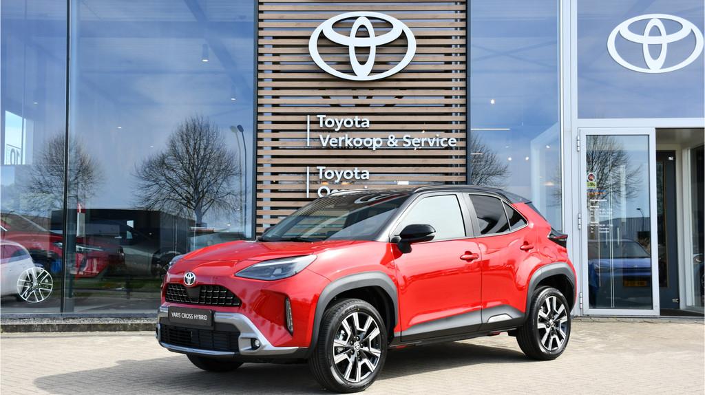 Toyota Yaris Cross 1.5 Hybrid 130 Executive Automaat 130pk |, Auto's, Toyota, 12 maanden, 1195 kg, Gebruikt, Zwart