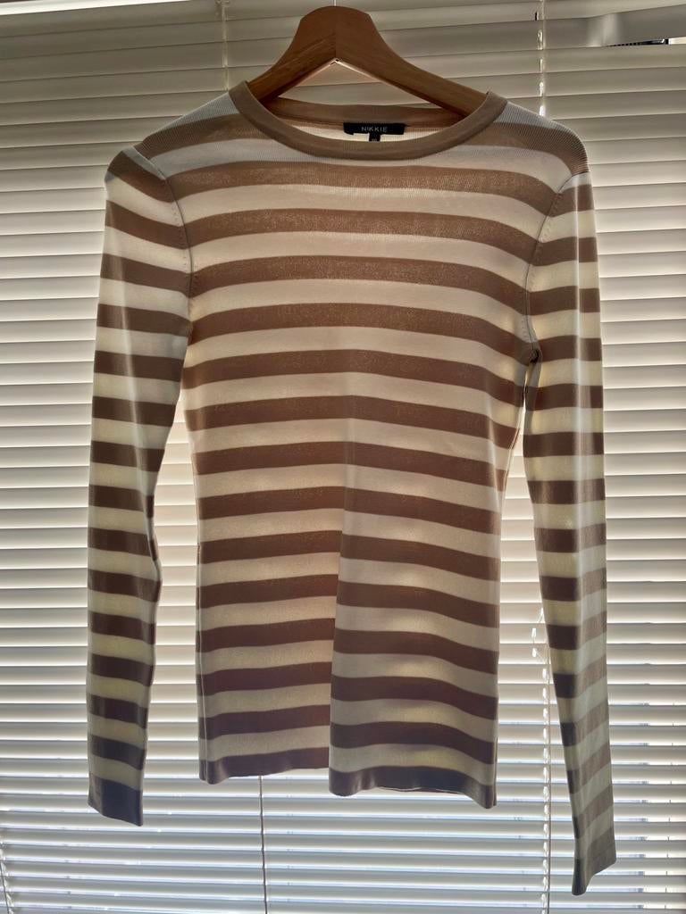 Nikkie top mt36 ZGAN, Overige kleuren, Ophalen of Verzenden, Zo goed als nieuw, Lange mouw