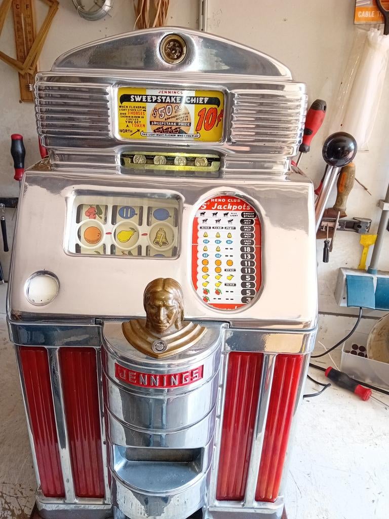 Jennings sweepstake, Verzamelen, Automaten | Gokkasten en Fruitautomaten, Zo goed als nieuw, Overige munten, Met sleutels, Ophalen of Verzenden