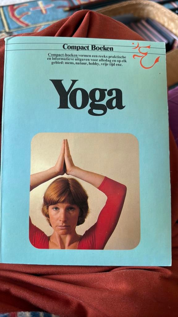 Yoga compact boeken, Boeken, Ophalen of Verzenden, Zo goed als nieuw, Meditatie of Yoga, Instructieboek