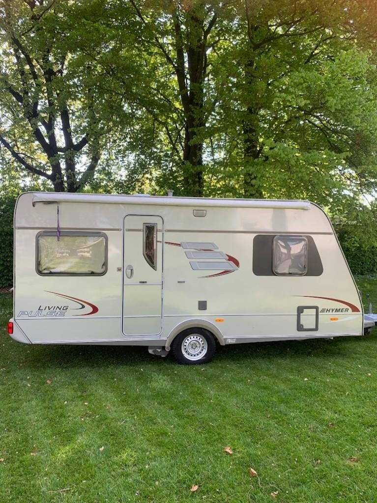 Eriba 465 Living Pulse 2007 1e Eigenaar, Kachel, Rondzit, 750 - 1000 kg, Particulier