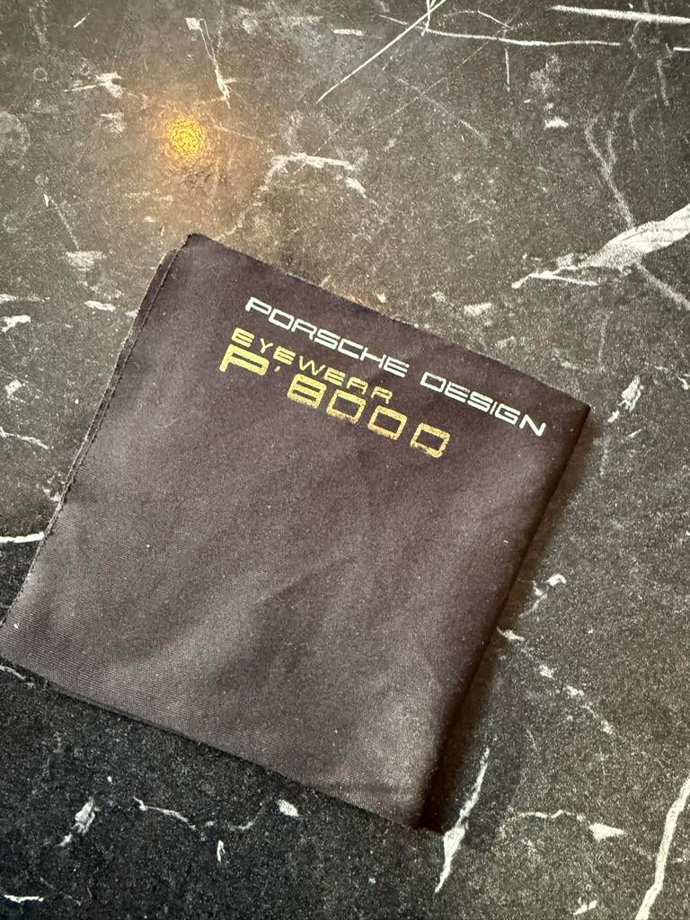 Porsche Design Eyewear P'8000 doekje, Overige merken, Gebruikt, Zwart, Ophalen of Verzenden