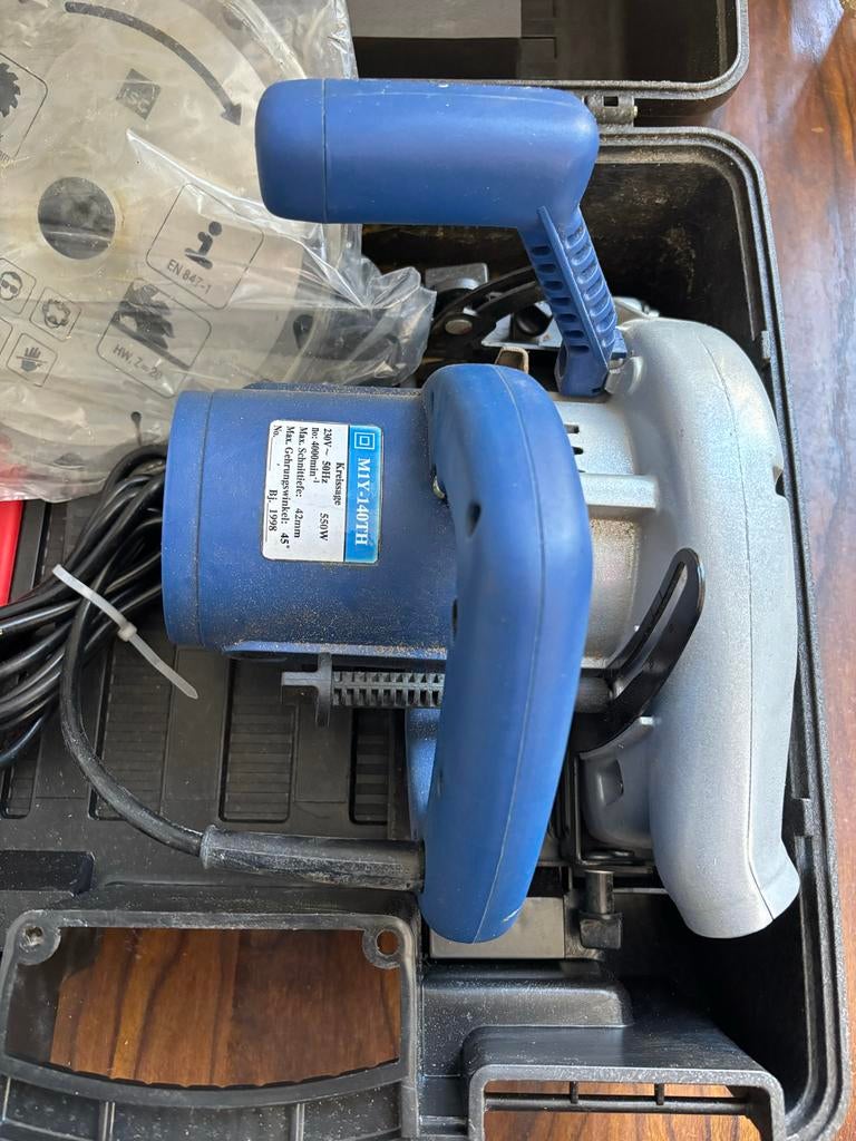Cirkelzaag MY-Y-140FH 1200W met zaagbladen, Gebruikt, Cirkelzaag, Ophalen of Verzenden, 30 tot 70 mm