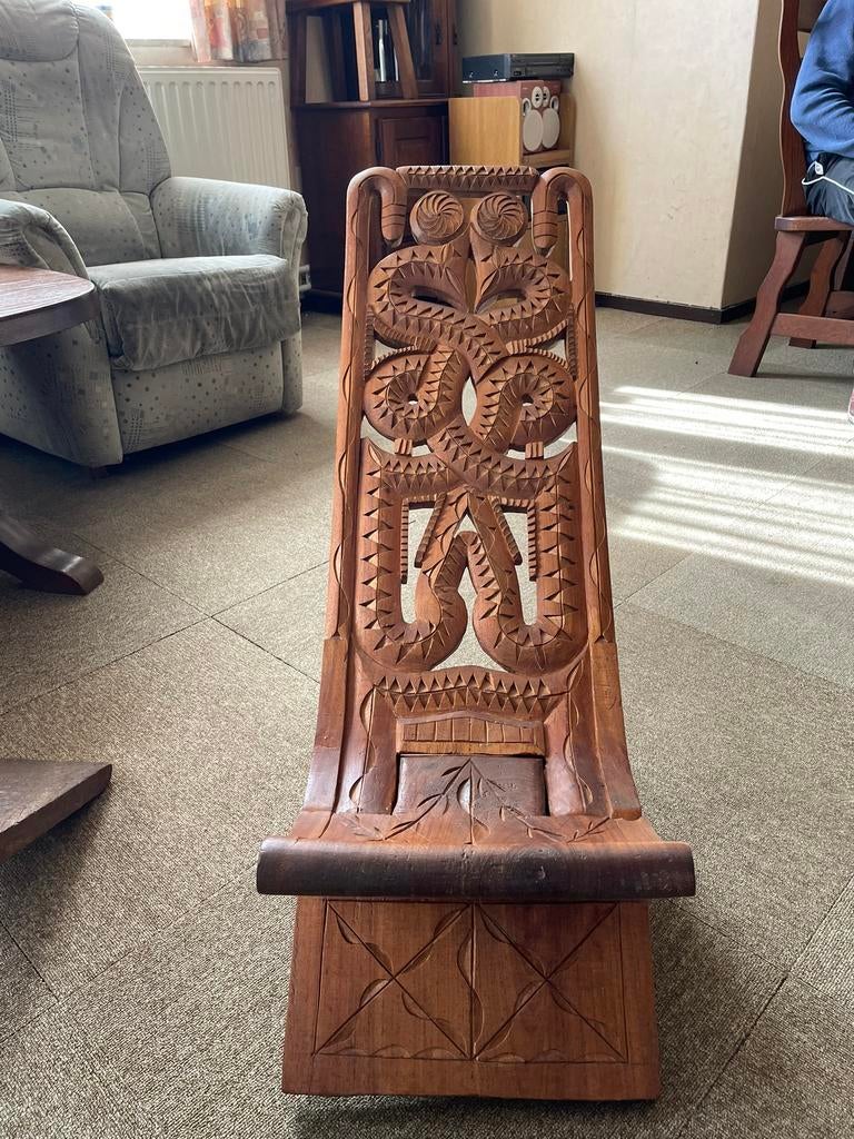 Te koop een soortgelijke Ondrobon Bangi stoel., Huis en Inrichting, Stoelen, Twee, Hout, Bruin, Ophalen of Verzenden