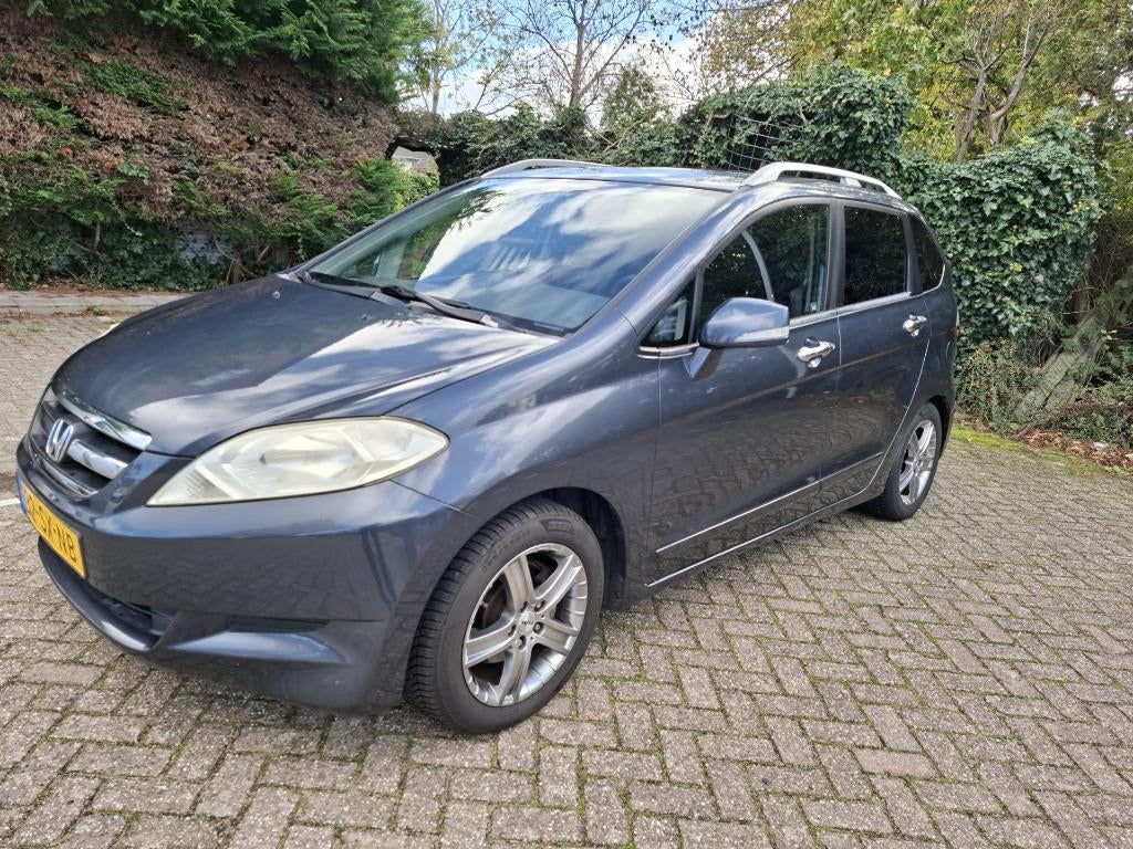 Honda FR-V 1.7 I 2006 / APK 2027/ ACCU/ NW BANDEN/Handsfree, Auto's, Honda, 4 cilinders, FR-V, 75 €/maand, Handgeschakeld