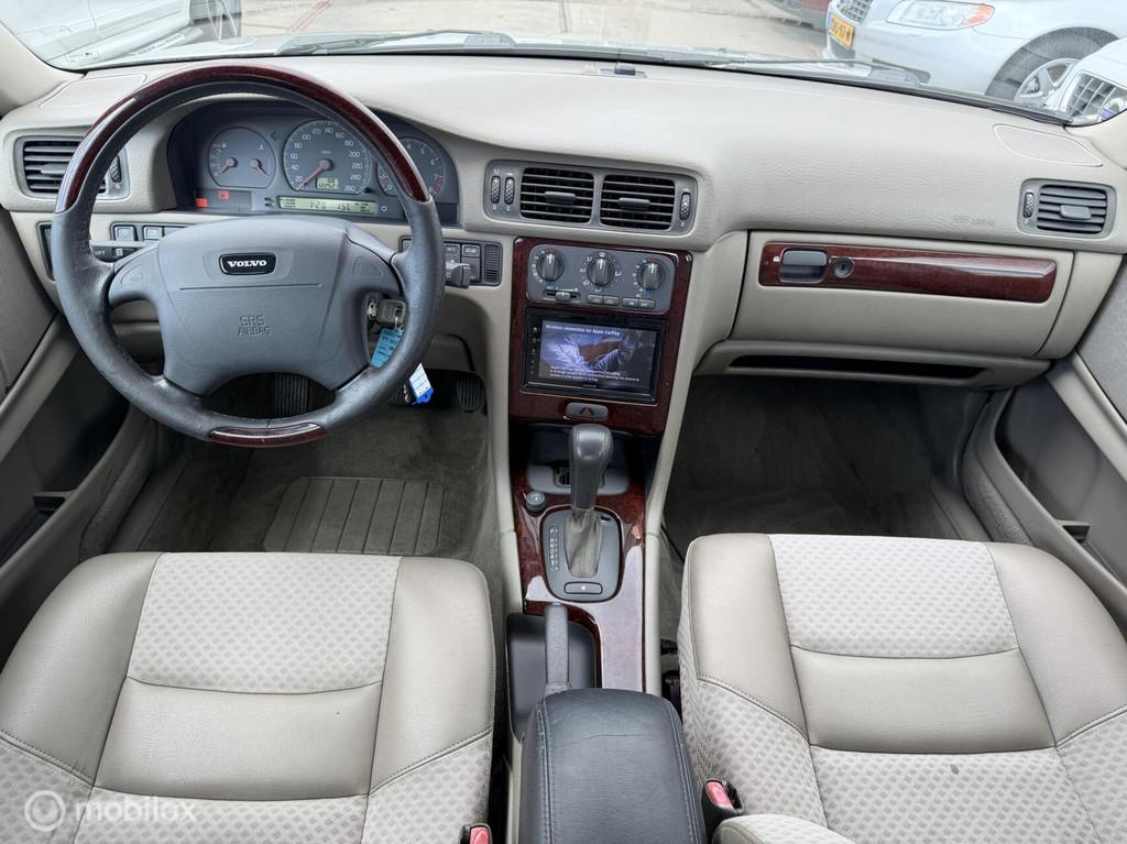 Volvo V70 2.4 AUTOMAAT / LPG G3, Auto's, Gebruikt, Skiluik, 2435 cc, 1600 kg