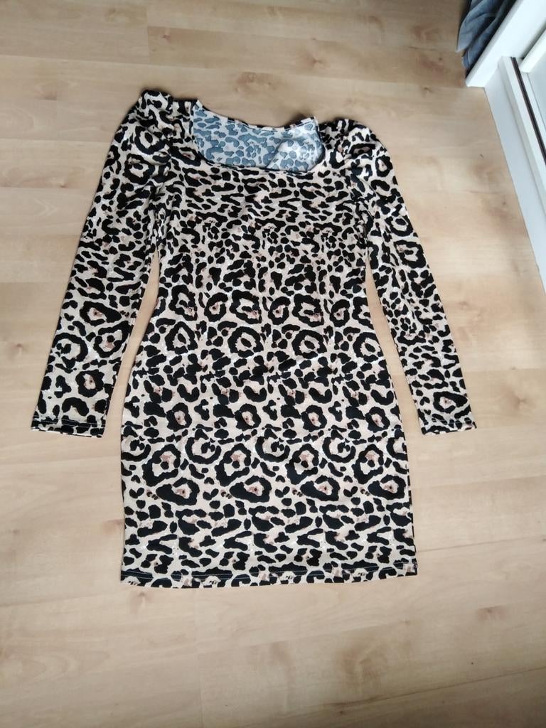 Panterprint jurk, Maat 38/40 (M), Beige, Nieuw, Ophalen of Verzenden