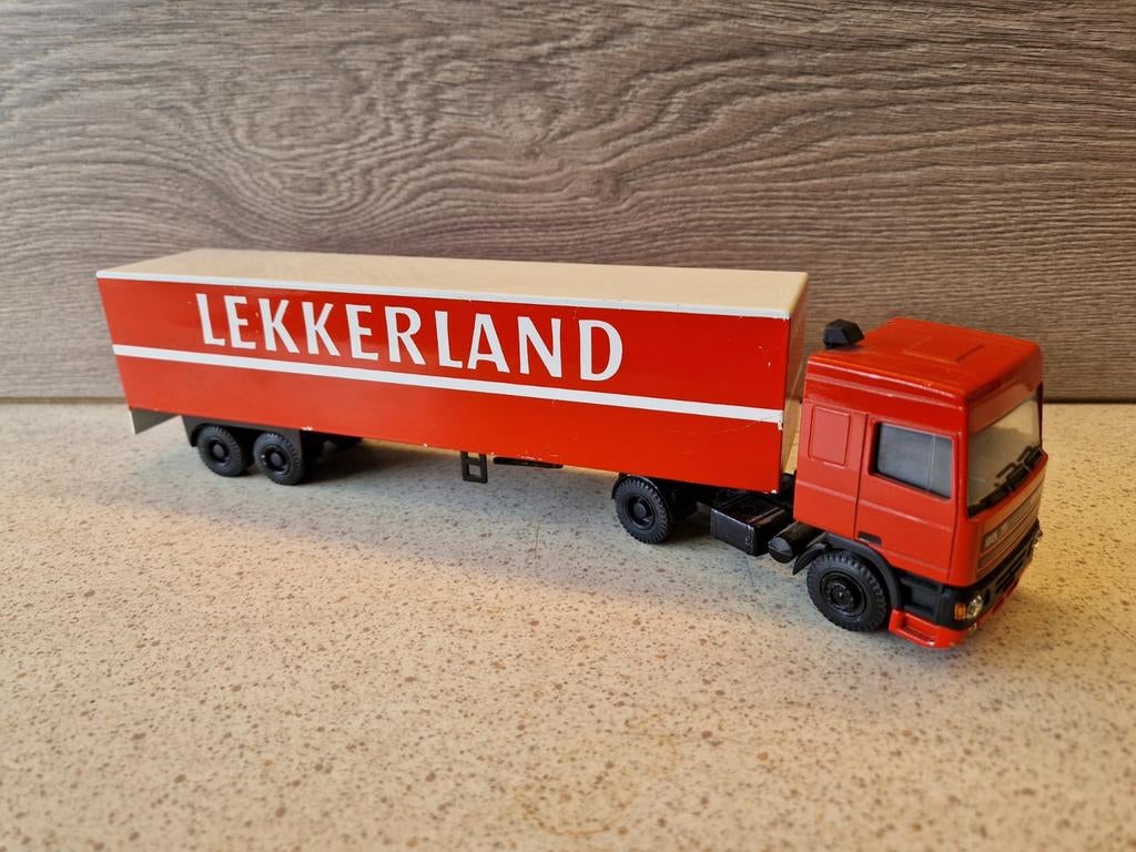 DAF Lion Toys Lekkerland rood, Ophalen of Verzenden, Bus of Vrachtwagen, Lion Toys