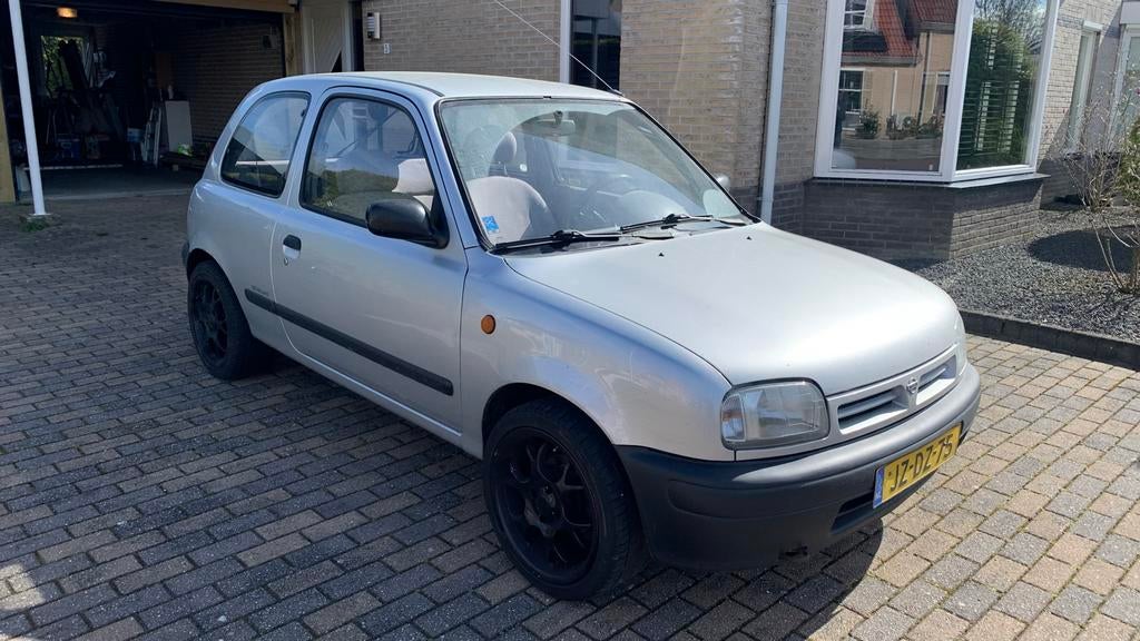 Nissan Micra 1.3 16V AUT, Auto's, Nissan, Particulier, Micra, Benzine, Hatchback, Automaat, Origineel Nederlands, Zilver of Grijs