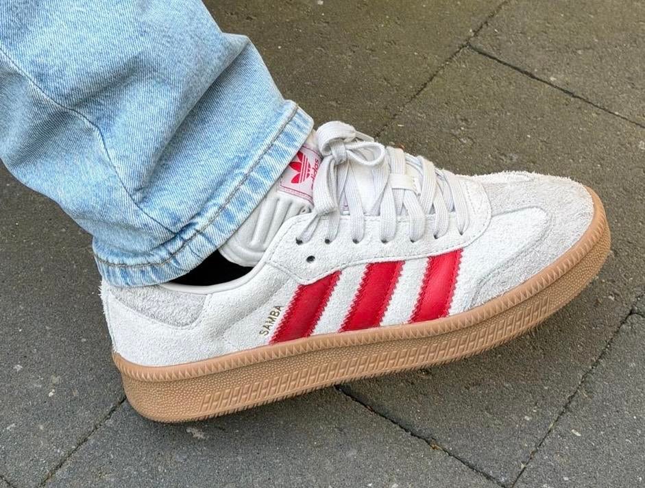 Adidas Samba XLG rood/wit/grijs - maat 40, Overige kleuren, Ophalen of Verzenden, Sneakers of Gympen, Zo goed als nieuw