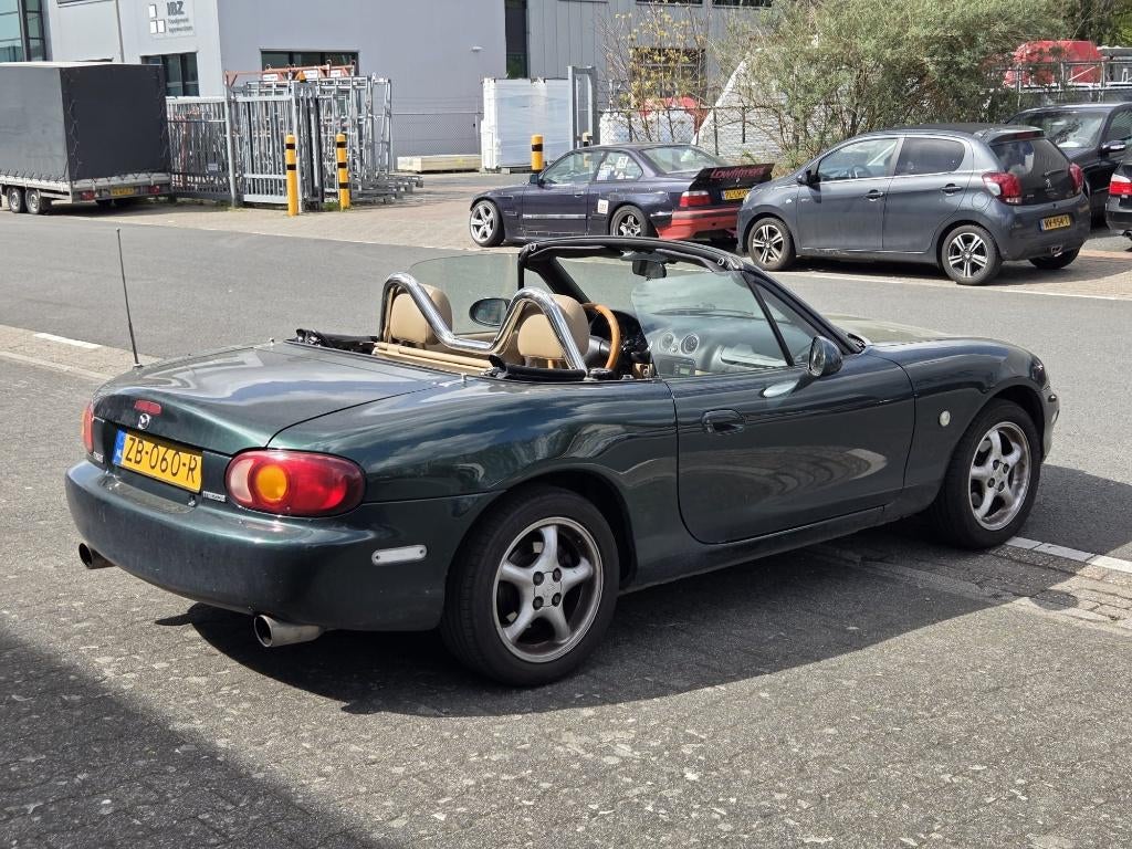 Mazda MX-5 1.6 2000 Groen | APK 11-02 | HARDTOP, Achterwielaandrijving, 40 €/maand, Beige, 4 cilinders