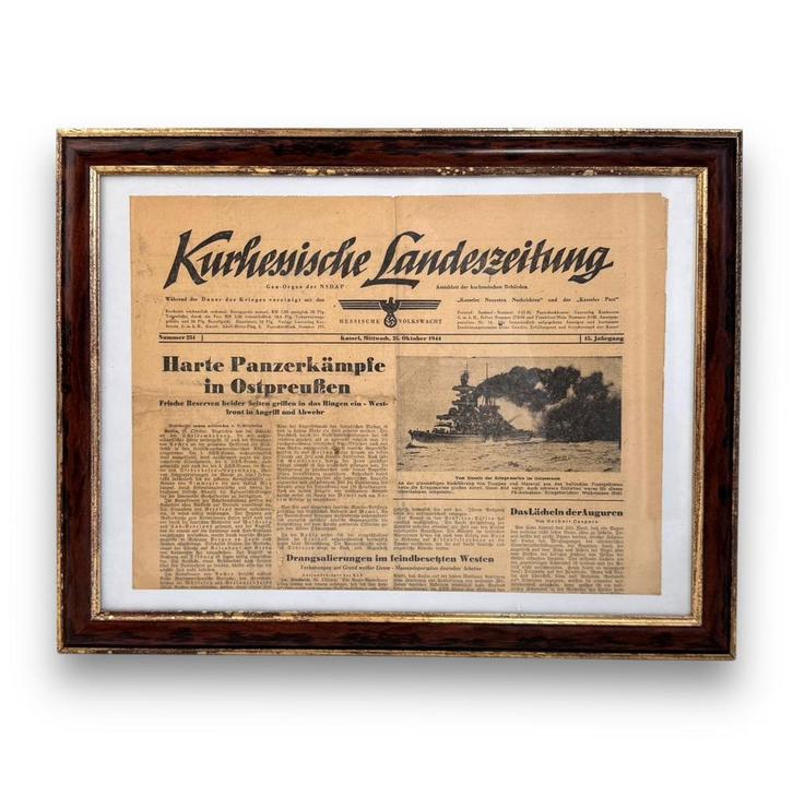 Kurhessische Landeszeitung Duitse ingelijste krant 1944, Verzamelen, Militaria | Tweede Wereldoorlog, Marine, Boek of Tijdschrift