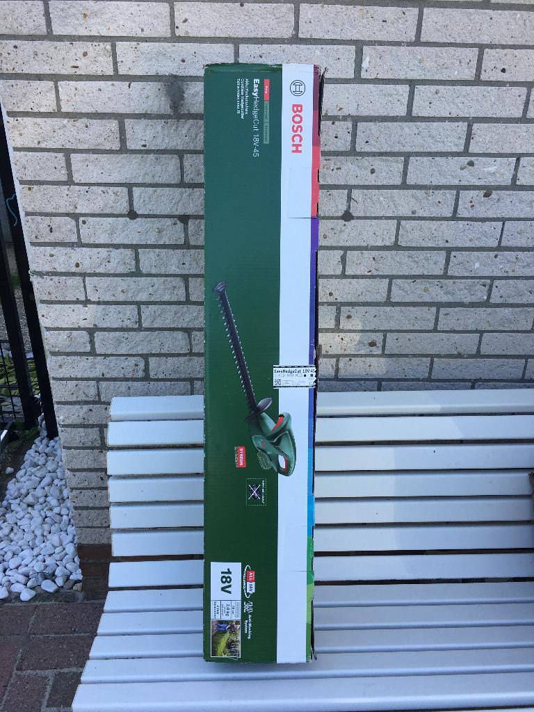 Bosch heggenschaar met accu, Tuin en Terras, Verzenden, Gebruikt, Elektrisch, Bosch
