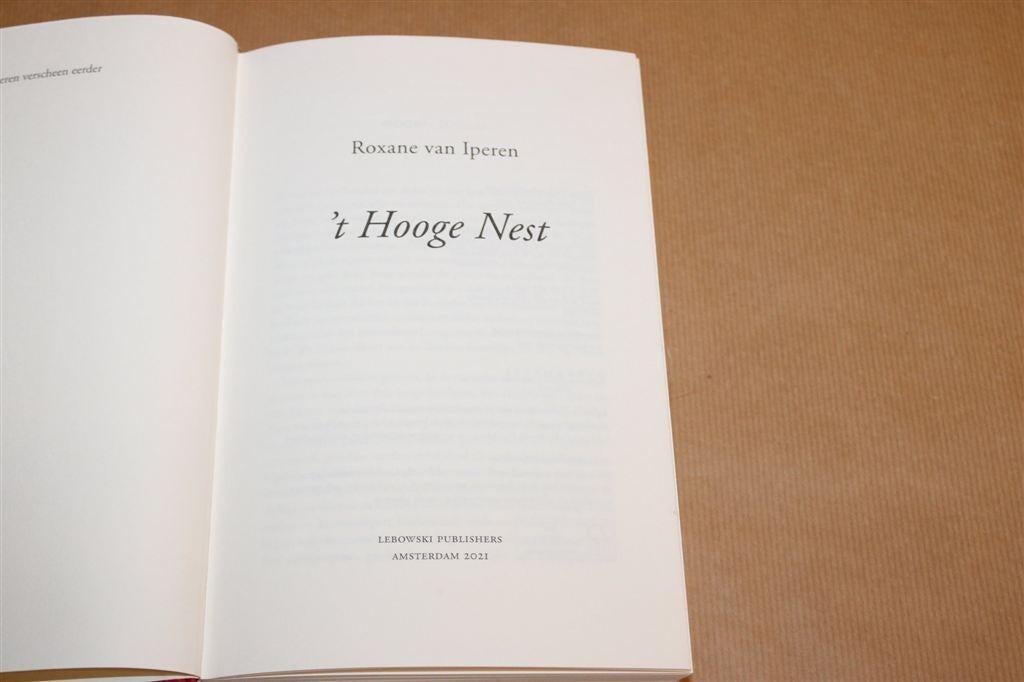 't Hooge Nest — Roxane van Iperen, Verzet WOII, Boeken, Ophalen of Verzenden, Gelezen