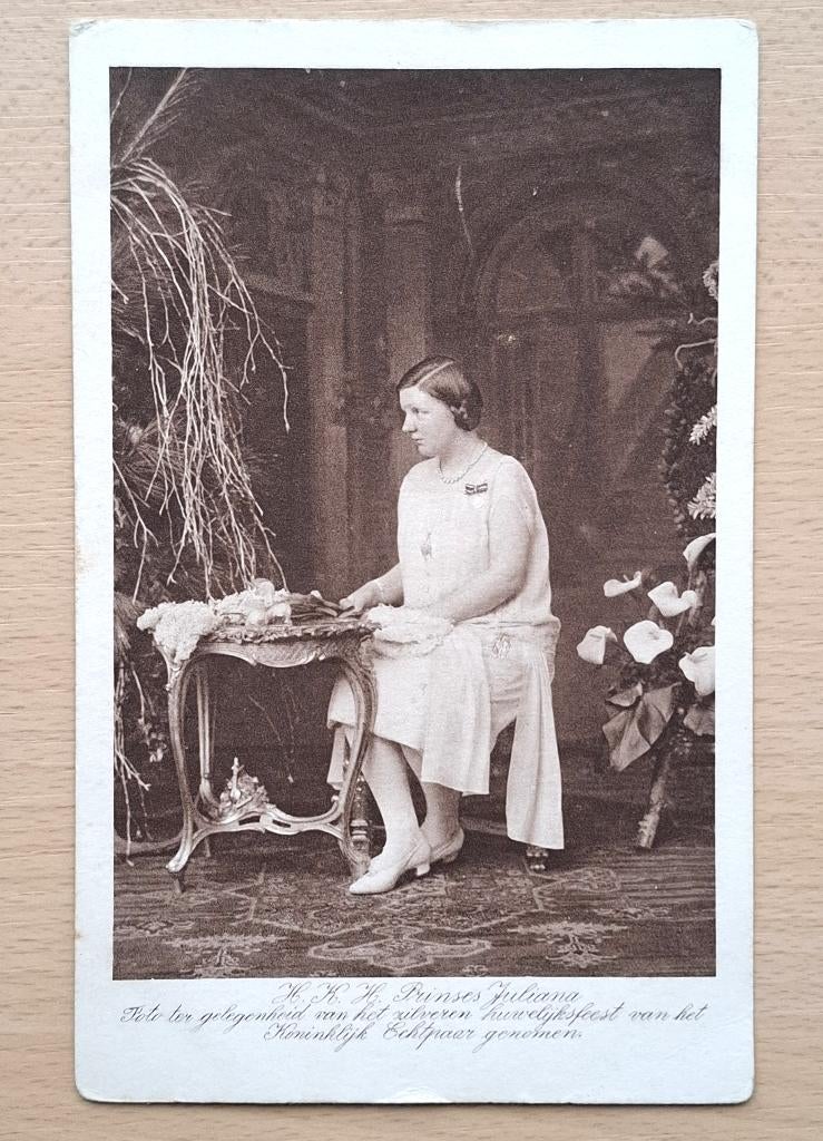 Oude ansichtkaart prinses Juliana, Verzamelen, Ansichtkaarten | Themakaarten, Verzenden, 1920 tot 1940, Ongelopen, Sterren en Beroemdheden