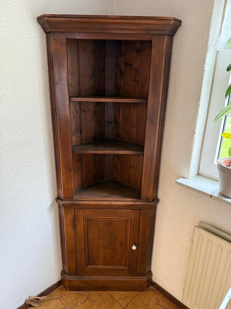 Smalle houten hoekkastje, Ophalen, Gebruikt