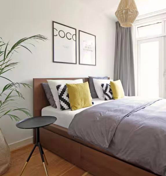 gratis afhalen - 2 posters Coco Chanel, Verzamelen, Posters, A1 t/m A3, Ophalen