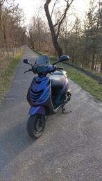 Piaggio zip 4takt 50cc 2017, Fietsen en Brommers, Scooters | Piaggio, Gebruikt, Zip, Ophalen of Verzenden, Benzine