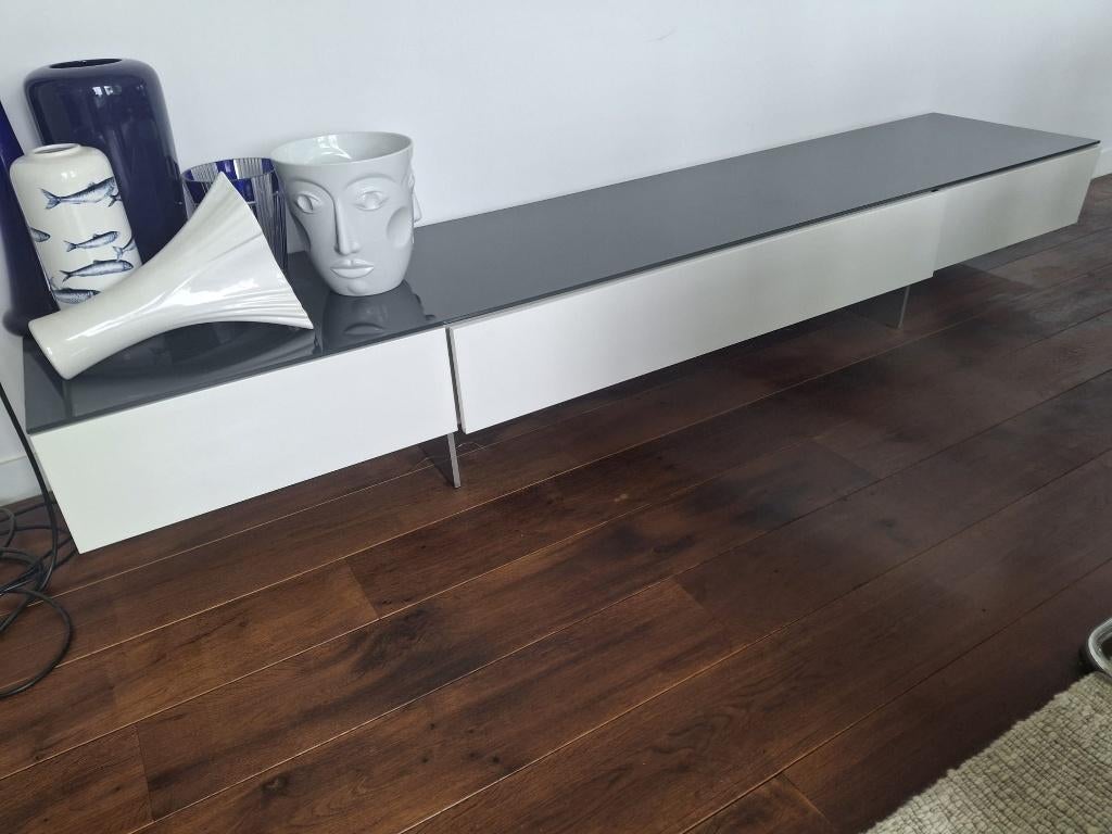 Tv meubel strak modern design maar liefst 245 cm, Ophalen, Gebruikt, Modern, strak, design, 200 cm of meer