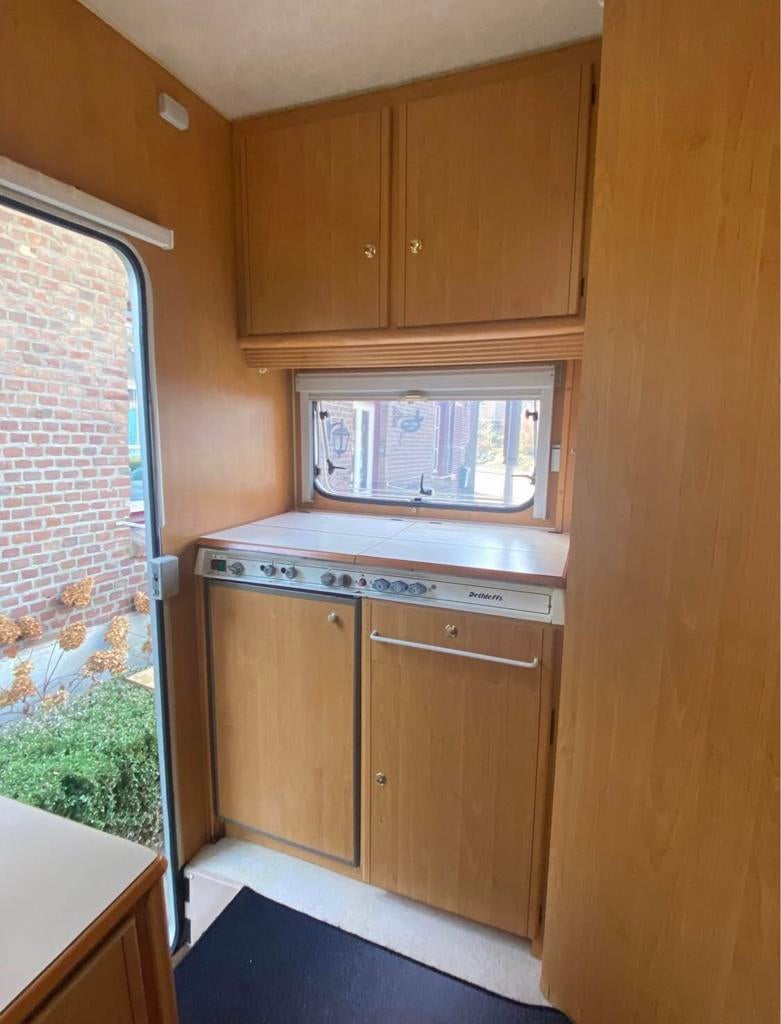 Caravans And Camping Starters