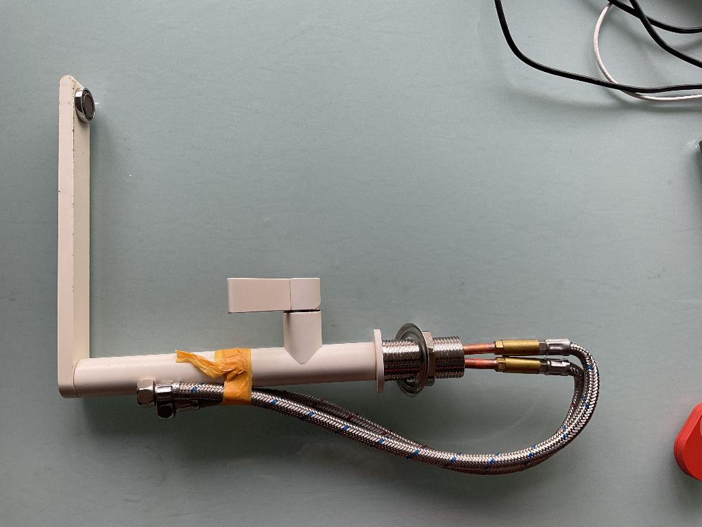 Keukenkraan Gessi 1 hand bediening Koopje toch !, Minder dan 50 cm, Gebruikt, Wit, Ophalen of Verzenden