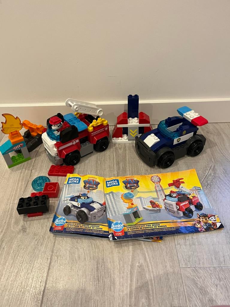 Mega Bloks Paw Patrol: Politieauto en Brandweerwagen, Ophalen, Zo goed als nieuw, Megabloks