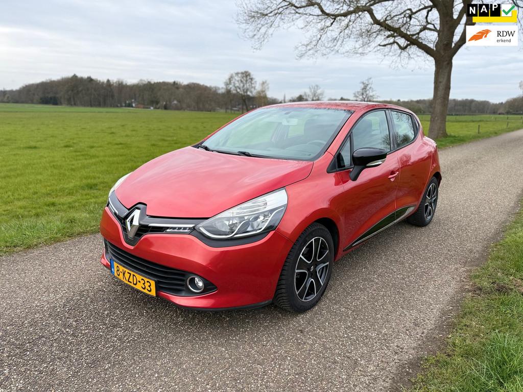 Renault Clio 0.9 TCe NAVI / CRUISECONTROL / AIRCO / NIEUWE A, Voorwielaandrijving, 540 kg, 23 km/l, Origineel Nederlands